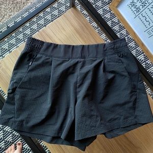 Athleta texture Brooklyn short